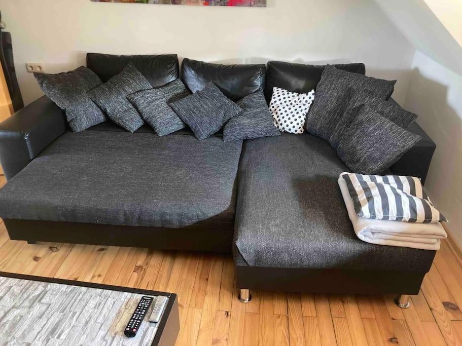 Sonnige Etagen-Wohnung, Alleinige Nutzung, Wasserbett ノインキルヒェン エクステリア 写真